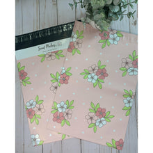 Load image into Gallery viewer, Sweet Floral Mailers 10 x 13"